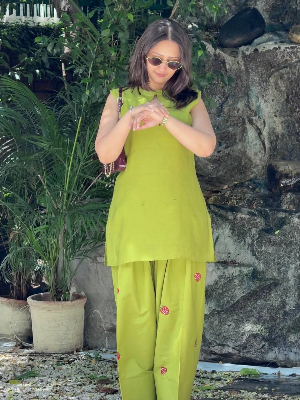 Green Glamour Elevate Your Everyday Look