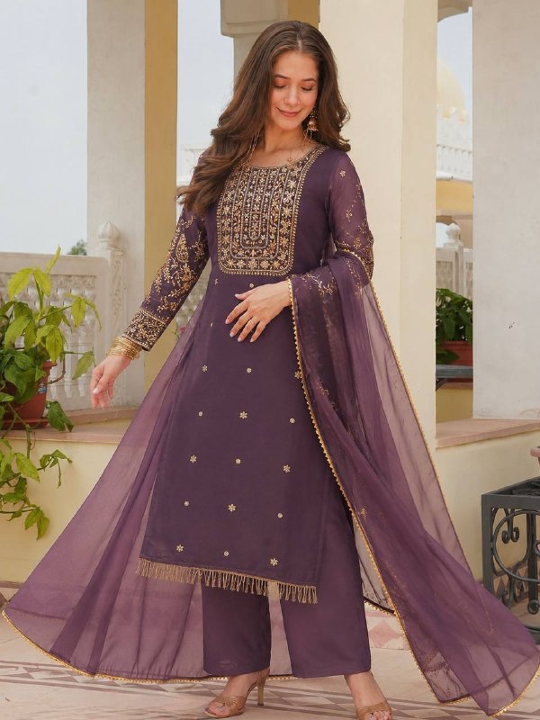 Classic Salwar Suits for Cultural Celebrations