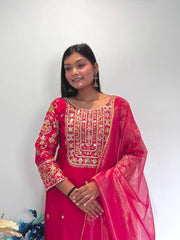 Classic Salwar Suits for Cultural Celebrations