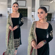 Beautiful Green Attire for Traditional Gatherings