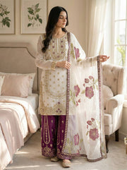 Vibrant Elegance in Traditional Pakistani Attire