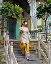 Refined Look Elegant Classic Suit