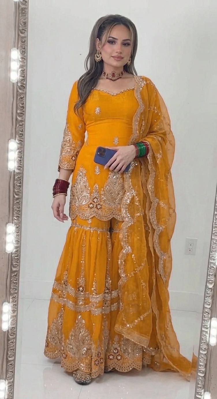 Radiant Selfie Capture Your Vibrant Essence