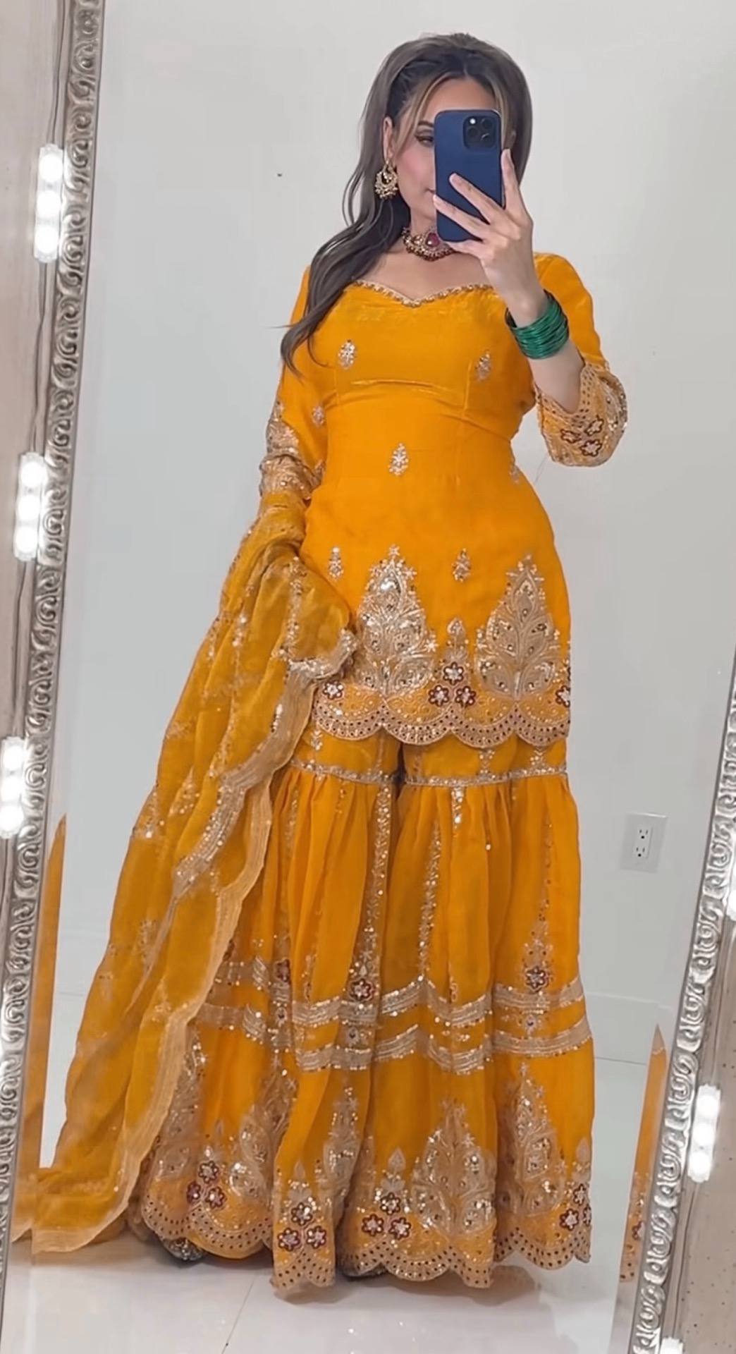 Radiant Selfie Capture Your Vibrant Essence
