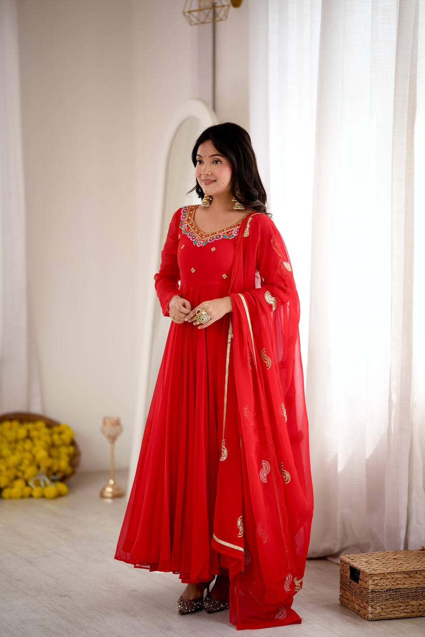Bold Beauty Dresses to Make Statements