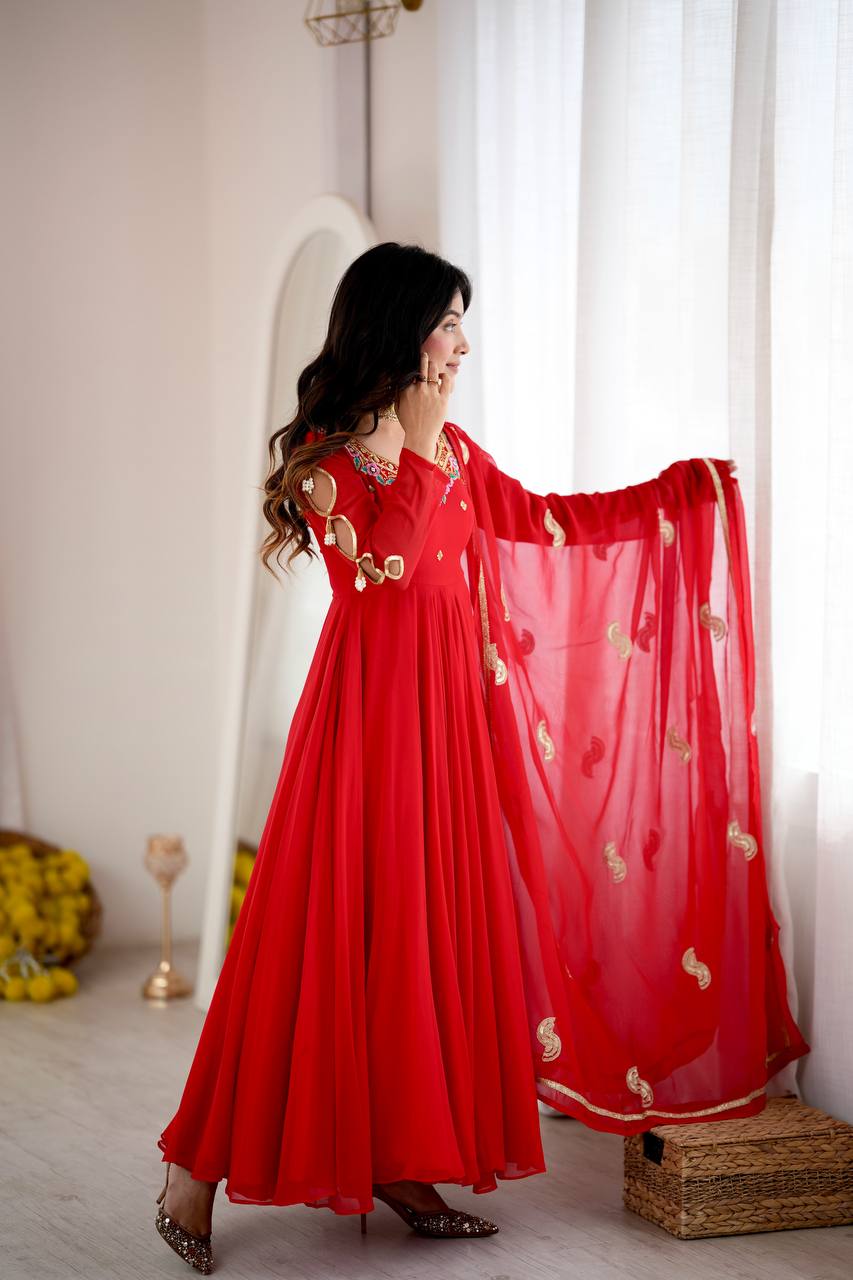 Bold Beauty Dresses to Make Statements