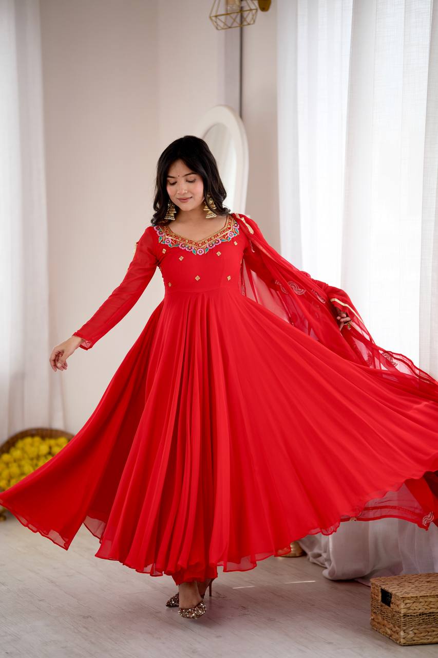 Bold Beauty Dresses to Make Statements