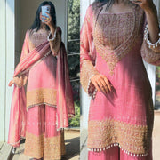 Contemporary Designs for Fashion Enthusiasts