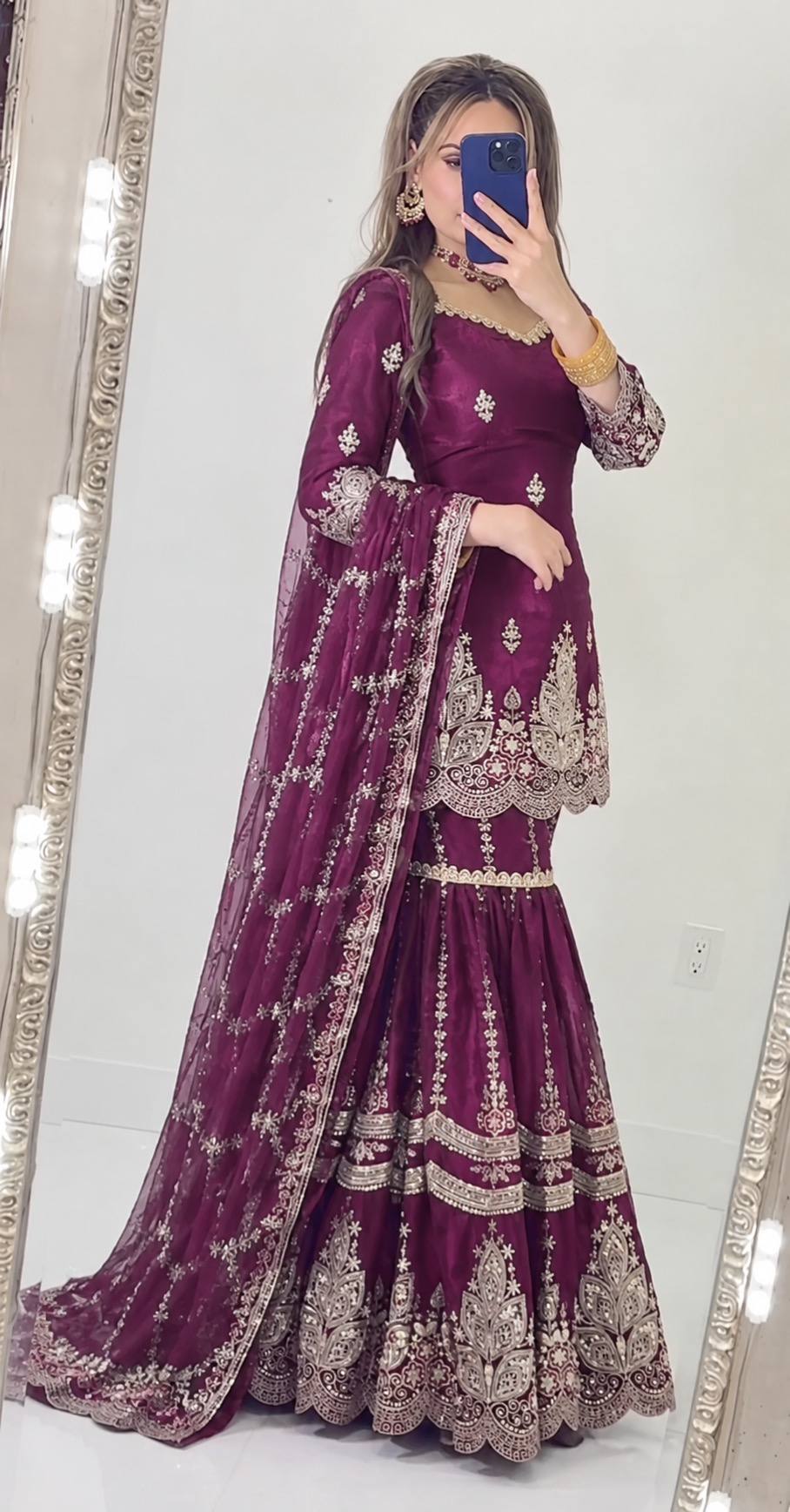 Radiant Selfie Capture Your Vibrant Essence