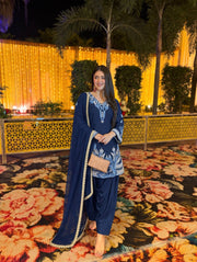 Floral Fusion Chic Blue Salwar Suit Ensemble