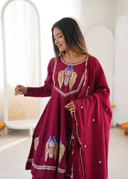 Maroon Magic Elevate Your Wardrobe Effortlessly