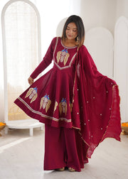 Maroon Magic Elevate Your Wardrobe Effortlessly