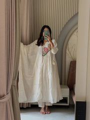 Graceful Attire Empowering Women’s Fashion Choices