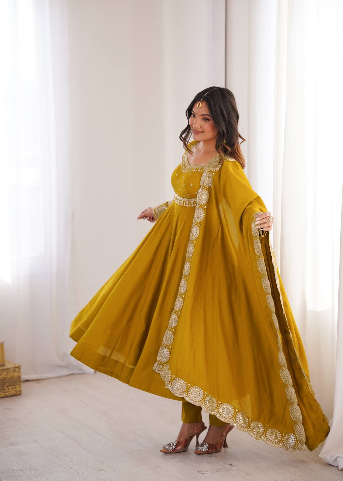 Effortless Elegance Redefine Your Personal Style
