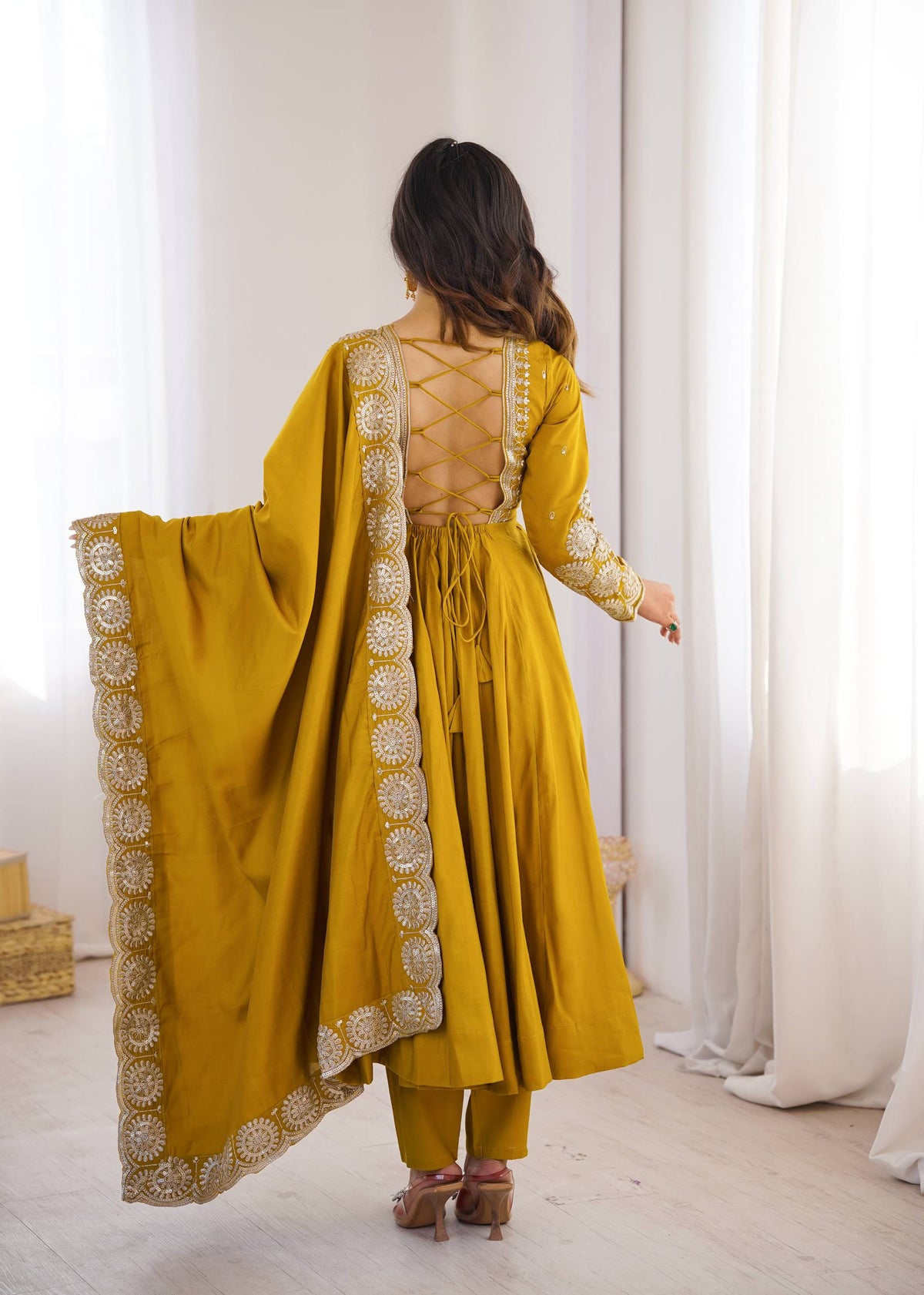Effortless Elegance Redefine Your Personal Style