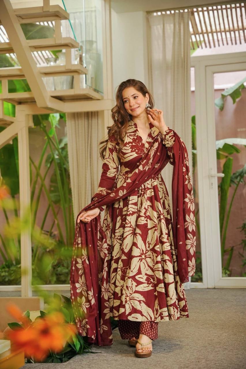 Bold prints meet classic ethnic style