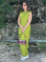 Green Glamour Elevate Your Everyday Look