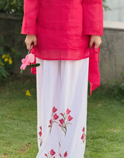 Timeless Style Red and White Ensemble