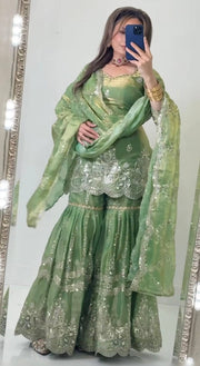Radiant Selfie Capture Your Vibrant Essence
