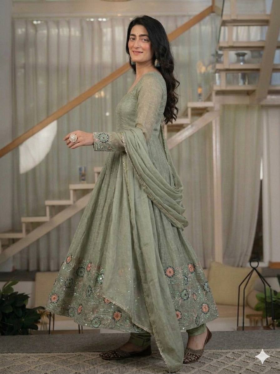 Chic Green Anarkali with Intricate Embroidery