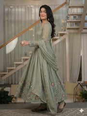 Chic Green Anarkali with Intricate Embroidery