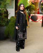 Heritage Inspired Embroidered Fashion Statement