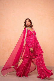 Trendy Polka Dot Suit for Effortless Elegance