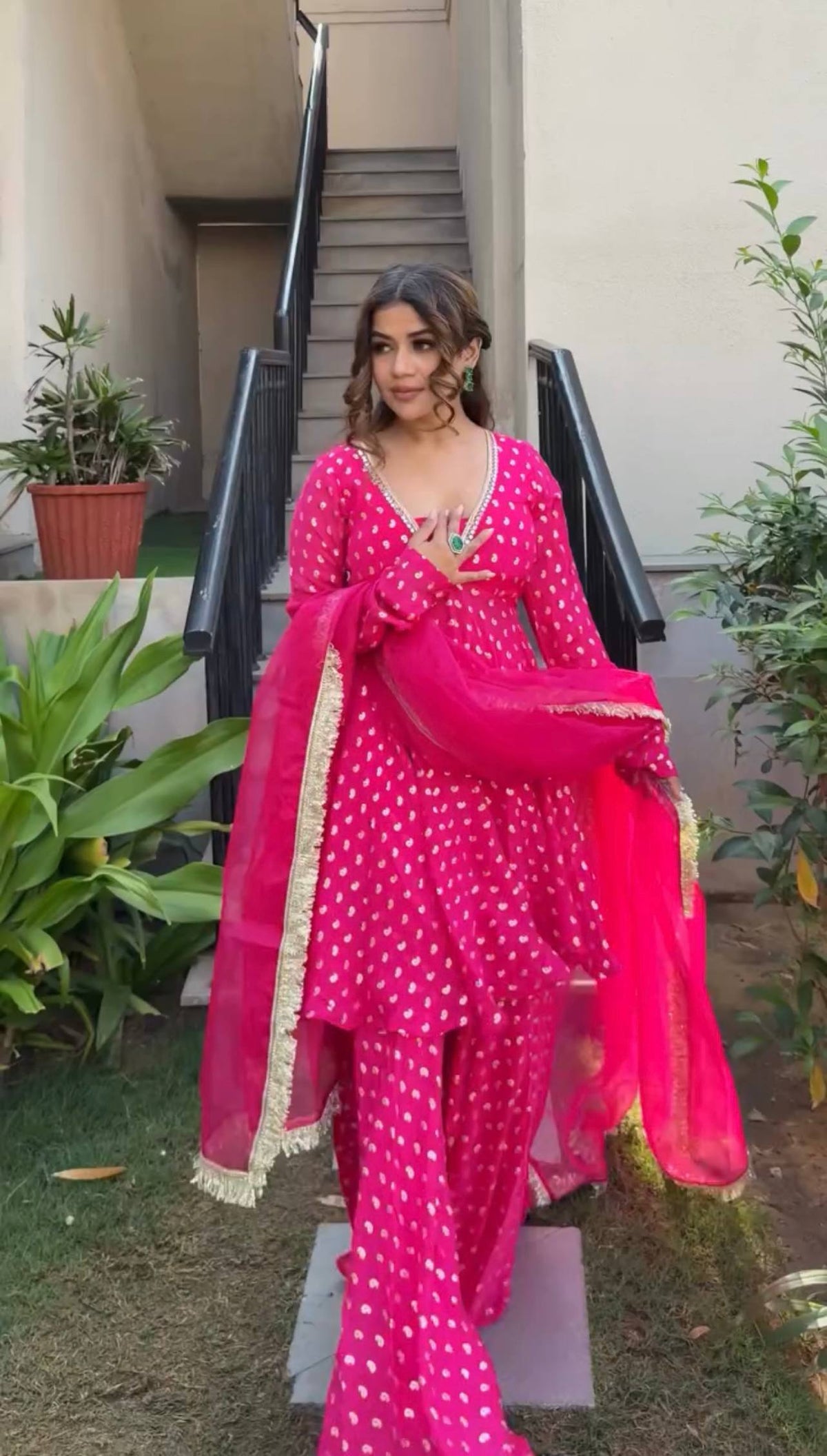 Trendy Polka Dot Suit for Effortless Elegance