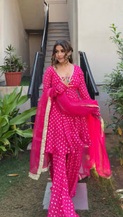 Trendy Polka Dot Suit for Effortless Elegance