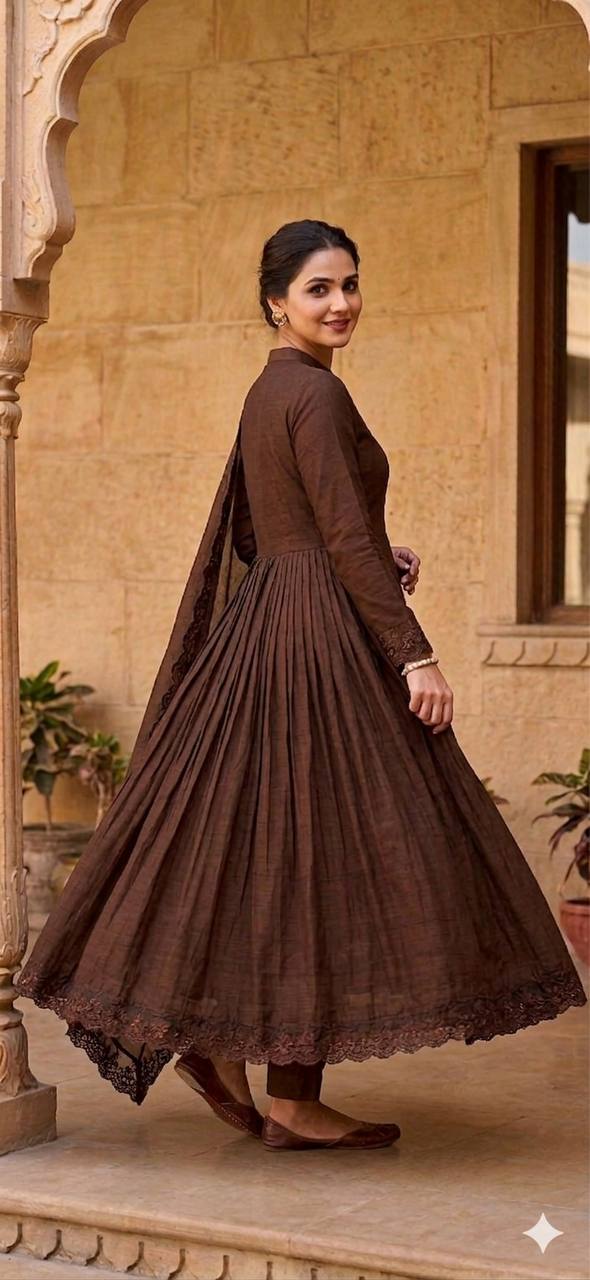 Elegant Indian Attire for Special Occasions