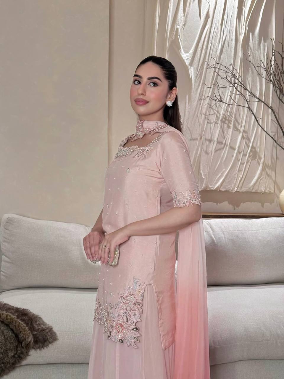 Graceful Moments Capturing Feminine Charm