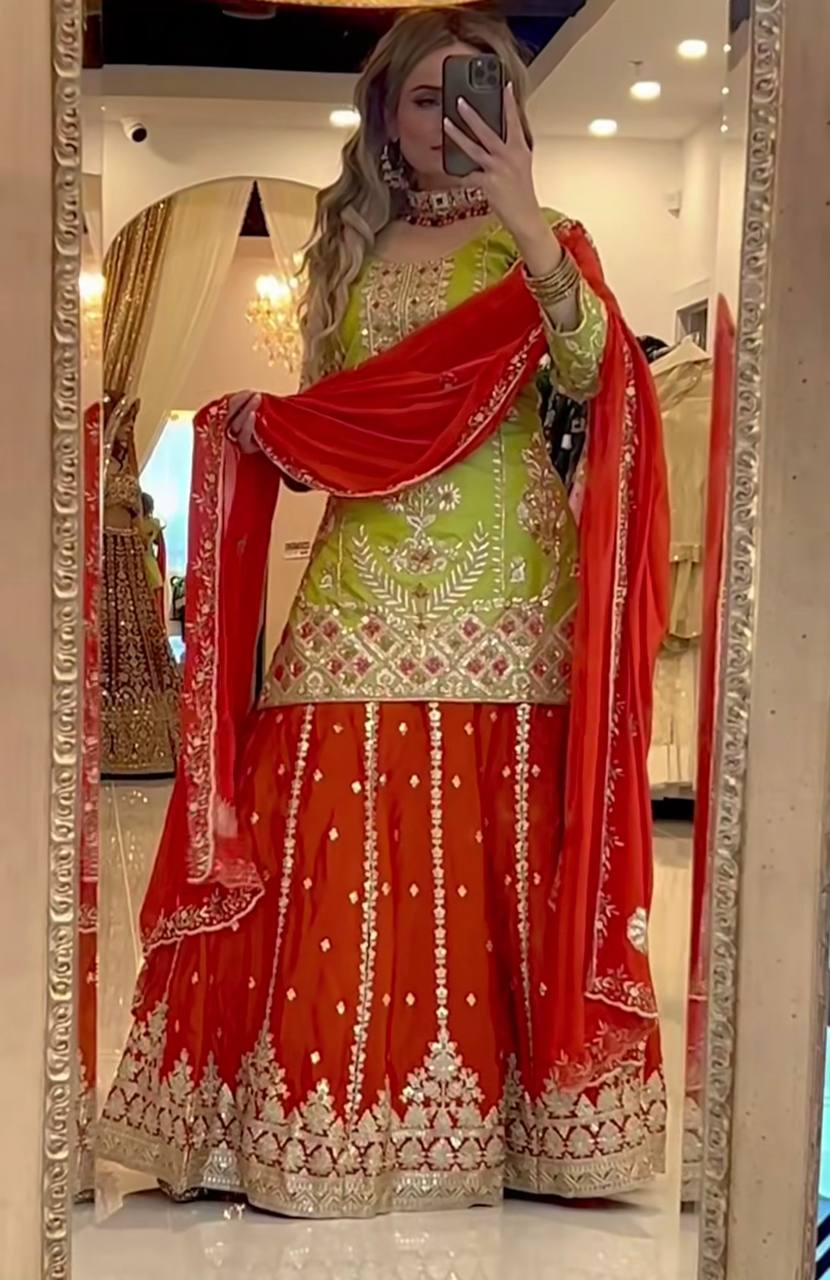 Vibrant Selfie Moments in Colorful Attire
