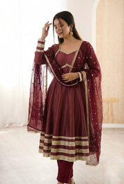 Embrace Tradition with Modern Indian Wear