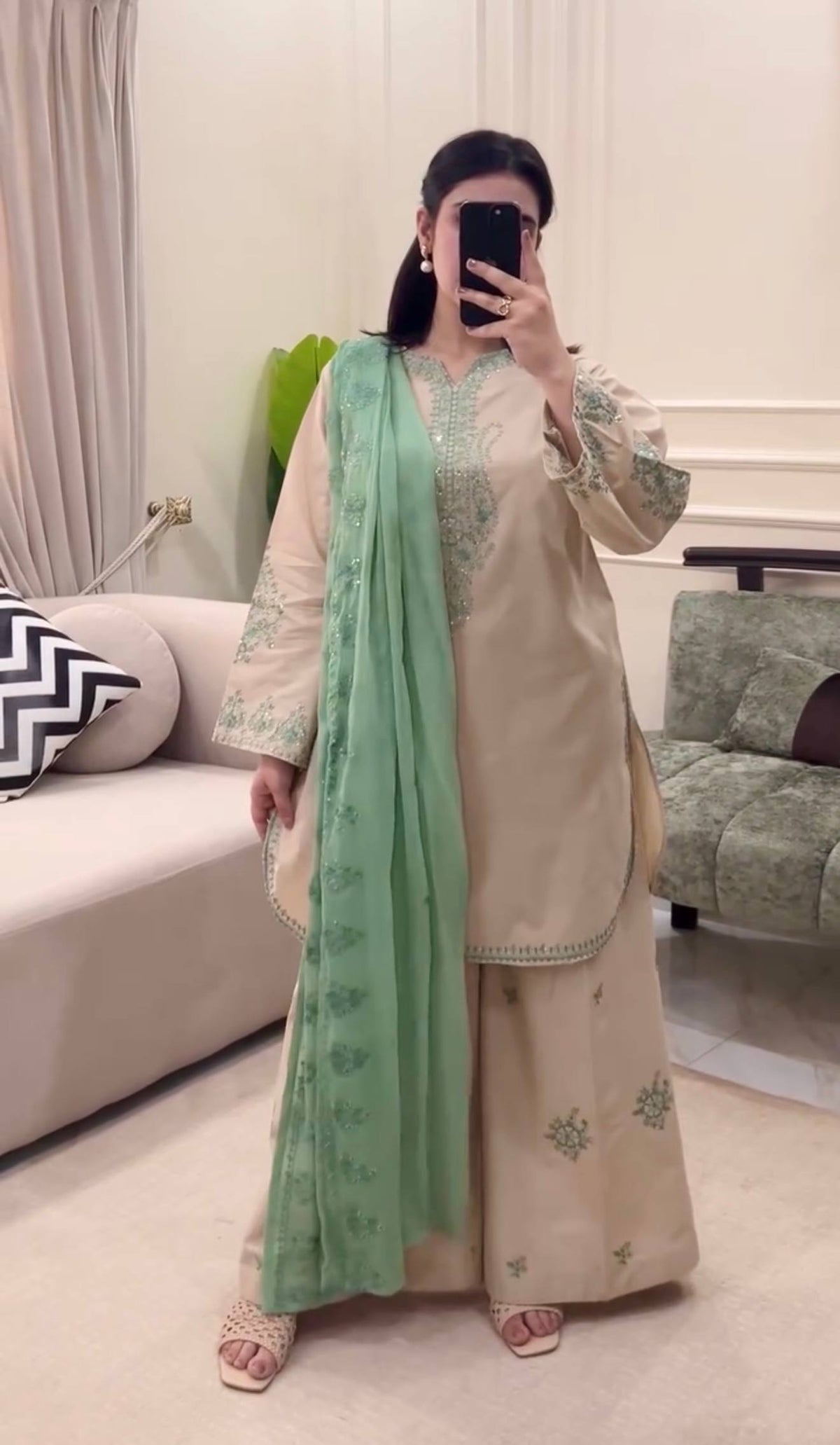 Luxurious Embroidery for Distinctive Fashion Statements