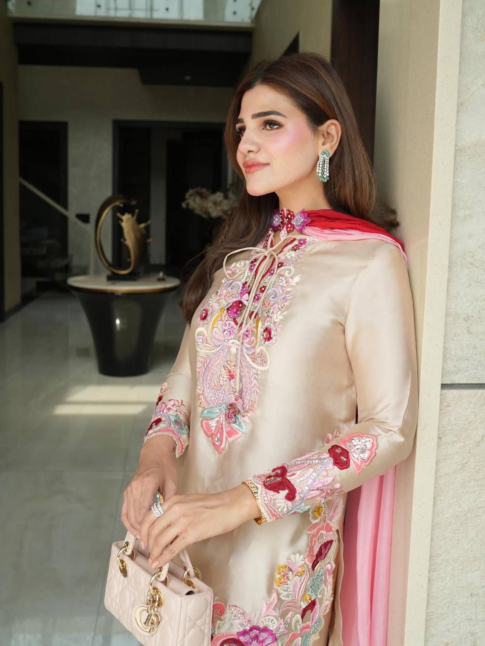 Elegant Ensemble for the Modern Woman