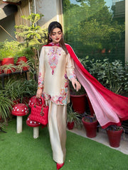 Elegant Ensemble for the Modern Woman