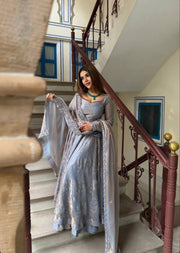 Elegance Unveiled A Graceful Stroll in Style
