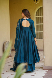Sophisticated Style for Ambitious Women