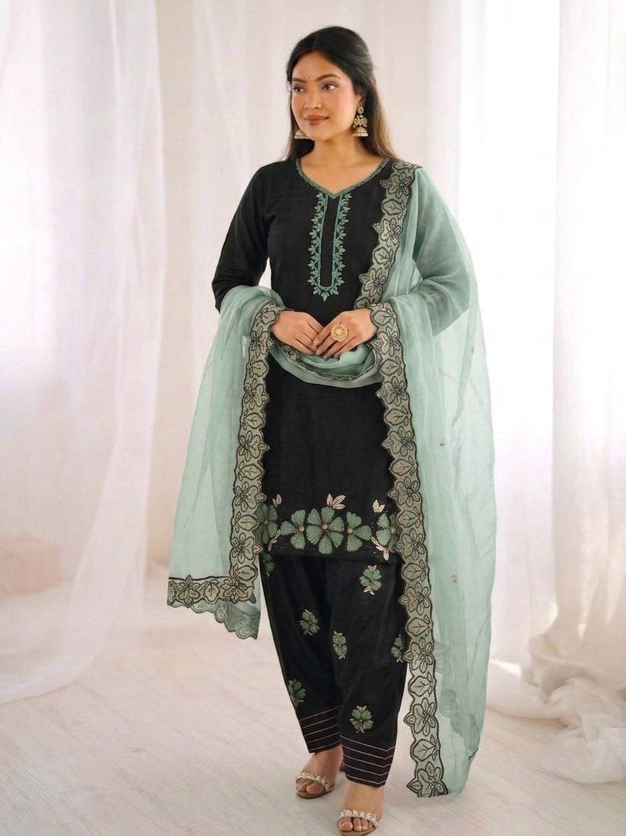 Lavish Heritage Embroidered Suit Set