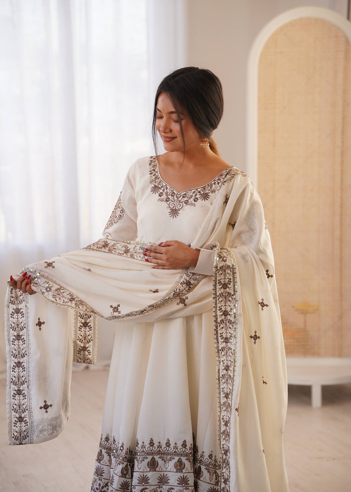 Sophisticated Anarkali for Celebratory Occasions