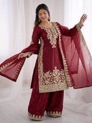 Graceful Attire for Modern Women