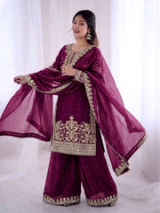 Graceful Attire for Modern Women