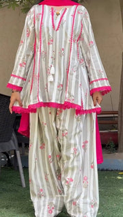 Elegant Stripes Timeless Salwar Suit Style