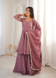 Graceful Suit Ensembles for Special Moments