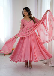 Bold Beauty Dresses to Make Statements