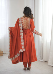 Effortless Elegance Redefine Your Personal Style