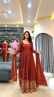Graceful Indian Garments for Festive Events