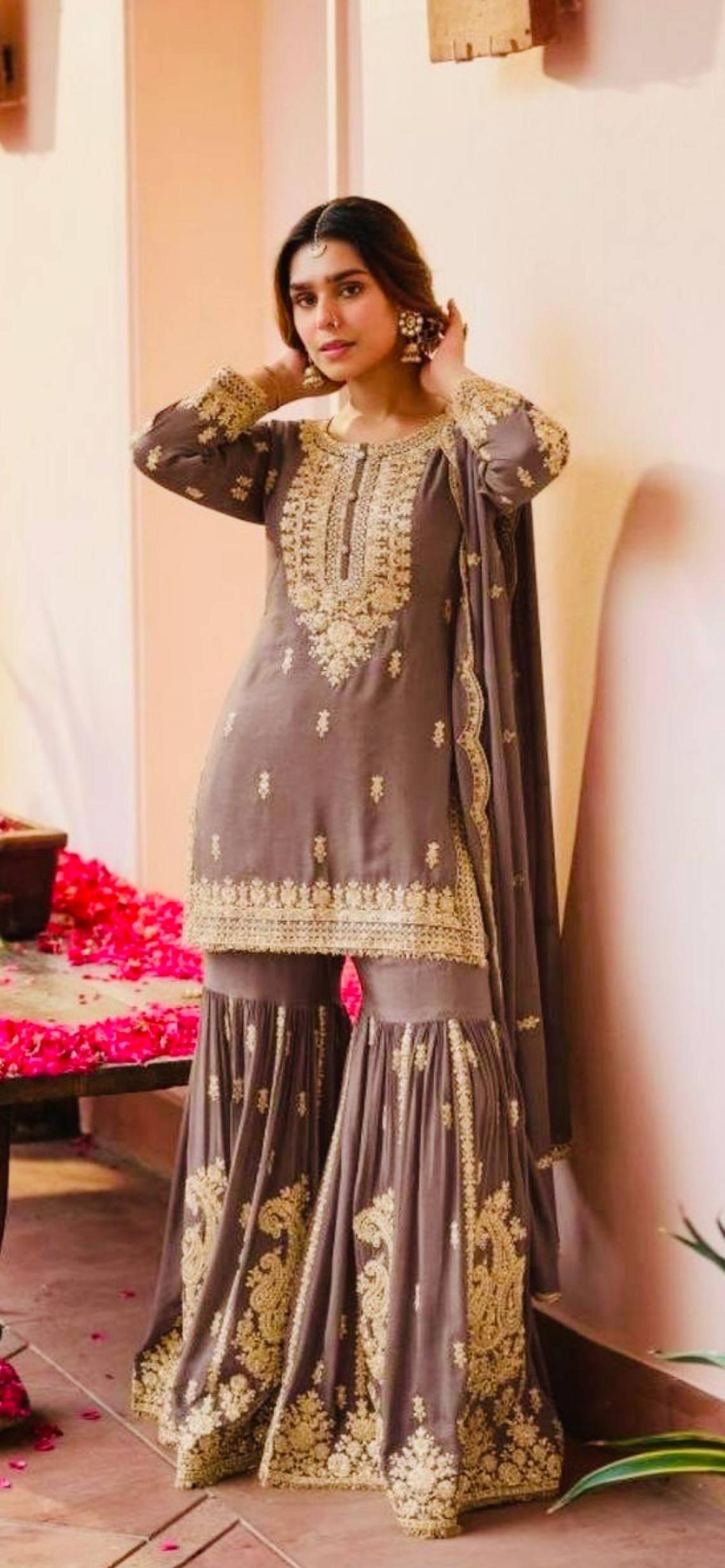 Stylish Ensemble for the Empowered Professional