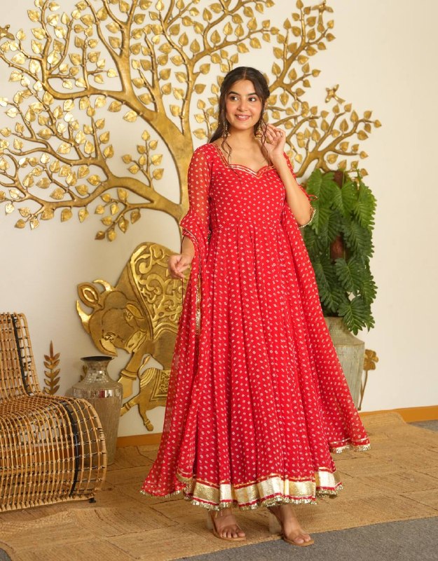 Timeless Anarkali Dress for Effortless Style
