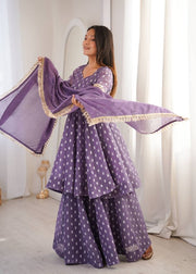 Graceful Suit Ensembles for Special Moments